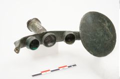 Foto von Bronzeantennendolchgriff (NHMW-PRAE-025404)